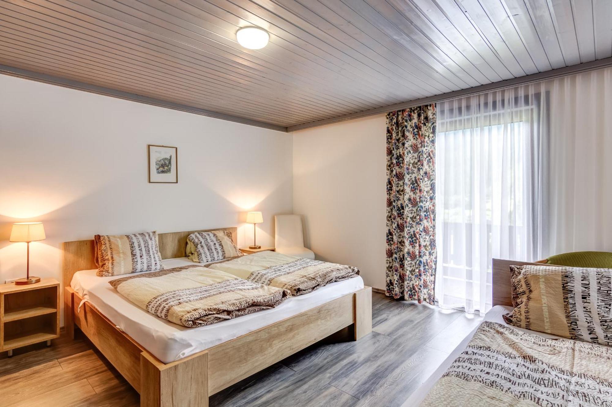 Ludwighaus Apartamento Neukirchen am Großvenediger Exterior foto