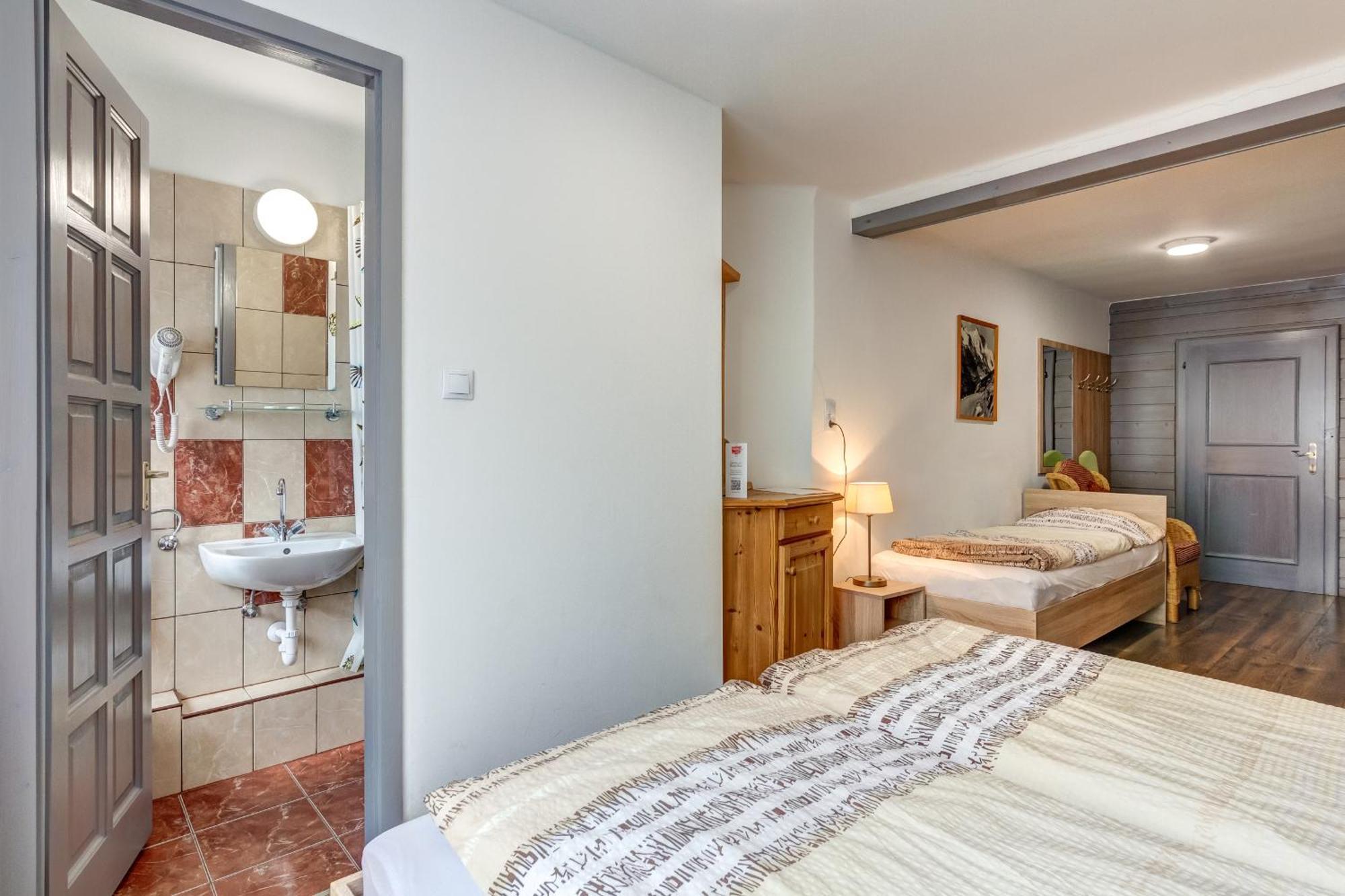 Ludwighaus Apartamento Neukirchen am Großvenediger Exterior foto