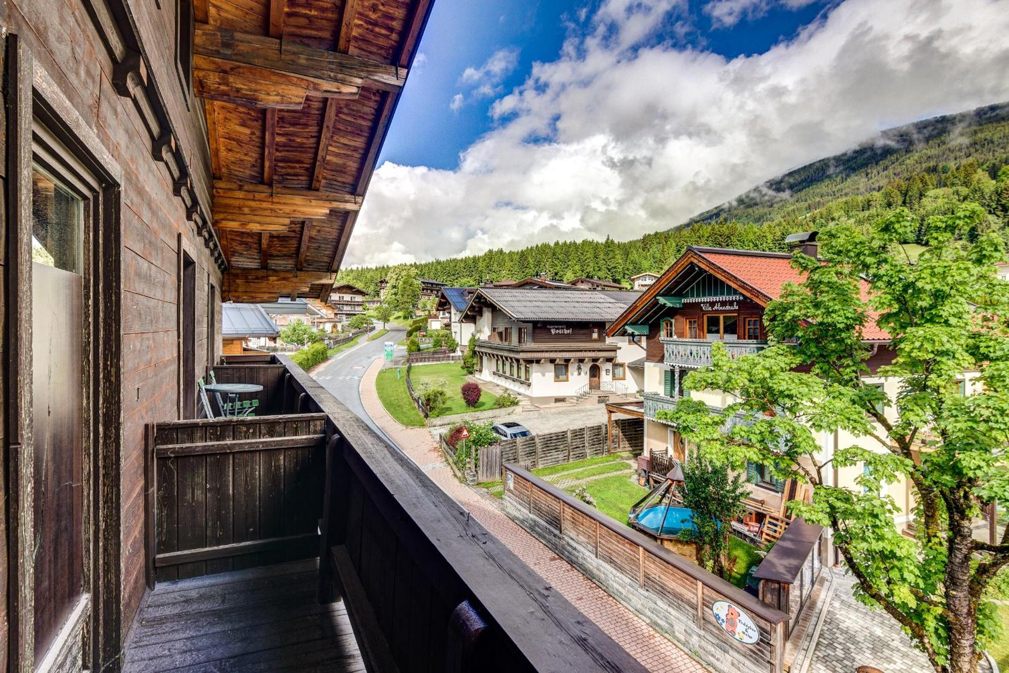Ludwighaus Apartamento Neukirchen am Großvenediger Exterior foto
